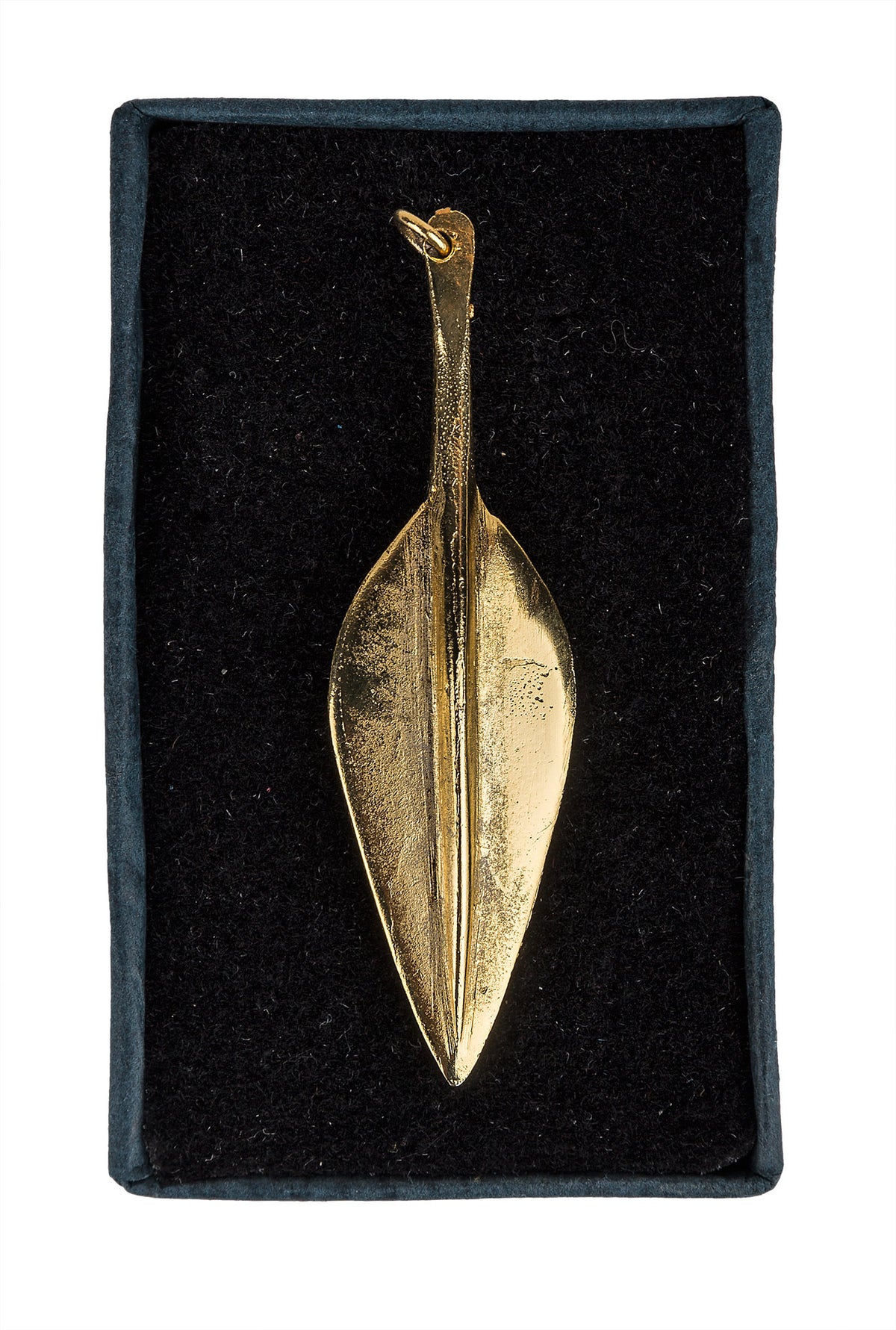 Gold-plated bronze leaf-shaped arrowhead pendant in its presentation box